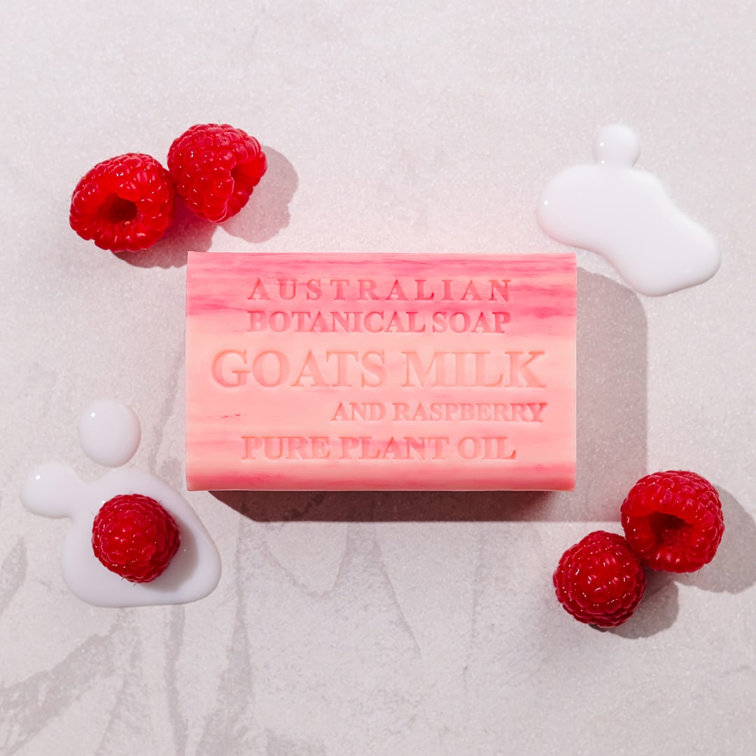 Goats Milk with Raspberry